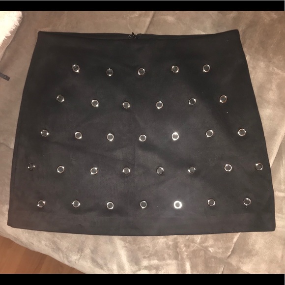 Forever 21 eyelet skirt - Picture 1 of 2